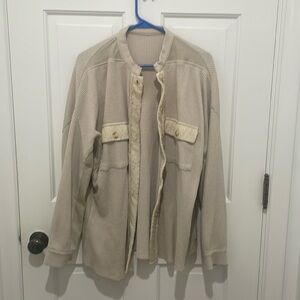 No tag on. Not sure brand or price cream color xl   Never wore